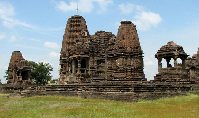 Gondeshwar Temple